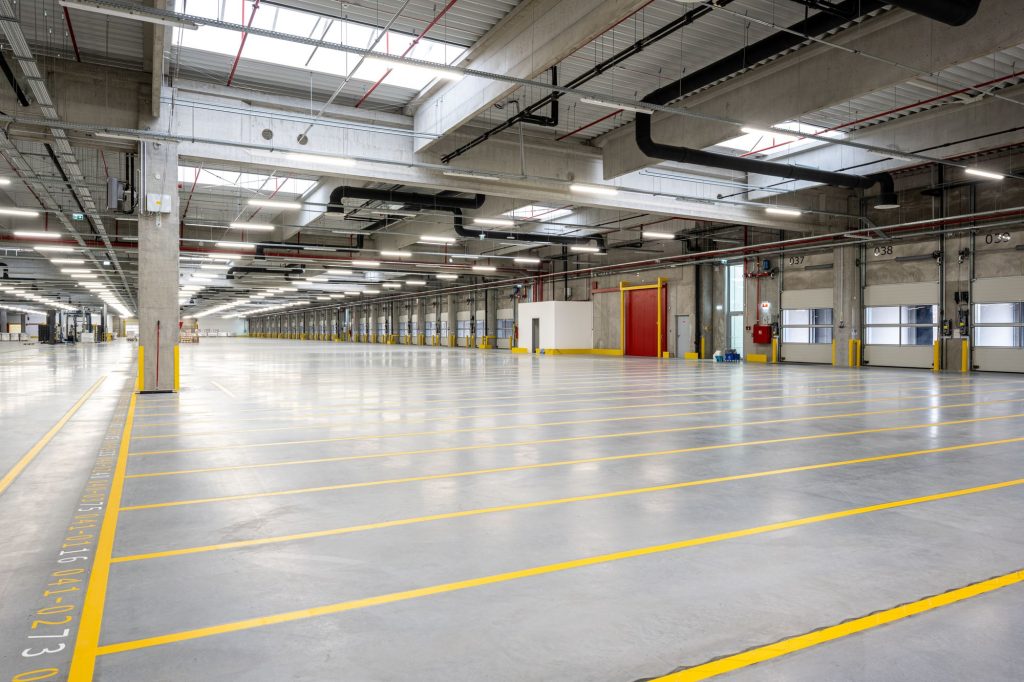 JYSK — Highly automated Distribution Centre in Ecser, Hungary