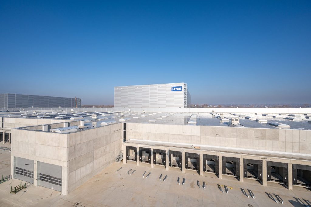 JYSK — Highly automated Distribution Centre in Ecser, Hungary