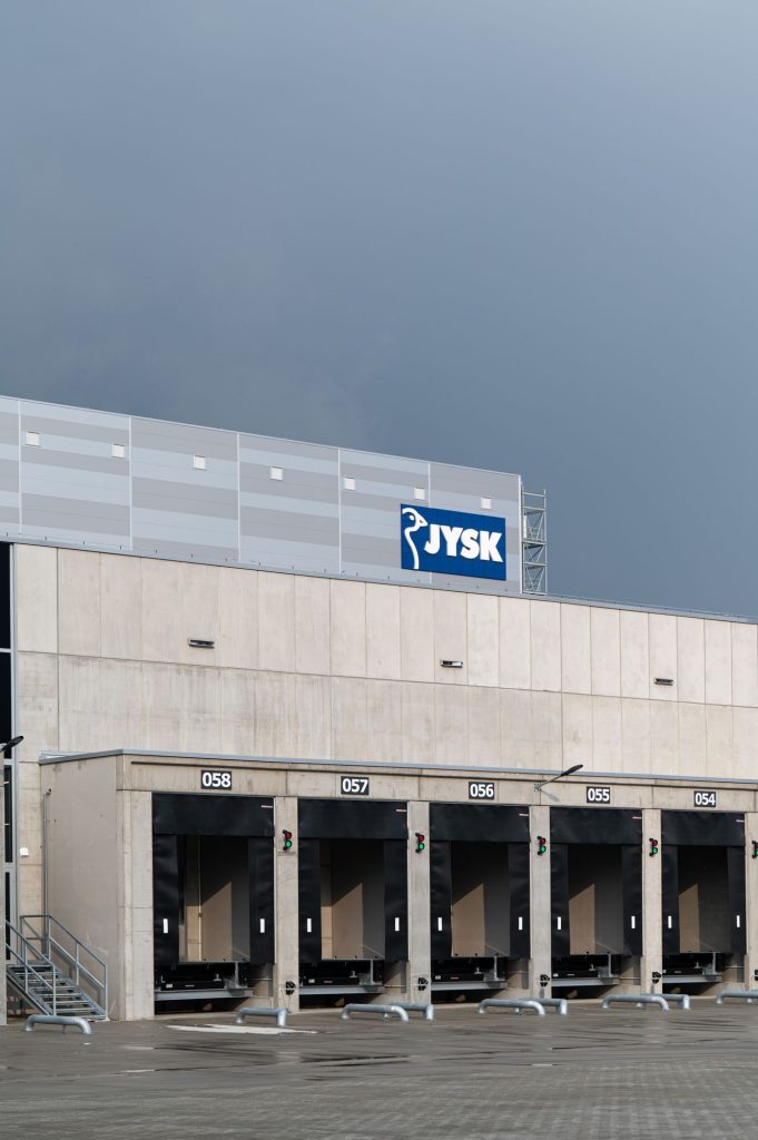 JYSK — Highly automated Distribution Centre in Ecser, Hungary