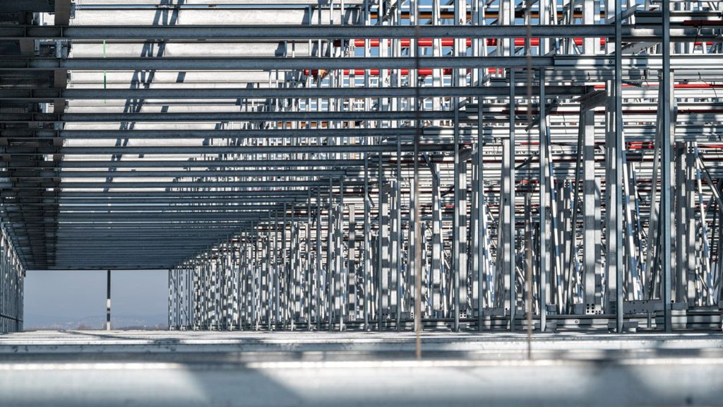 JYSK — Highly automated Distribution Centre in Ecser, Hungary